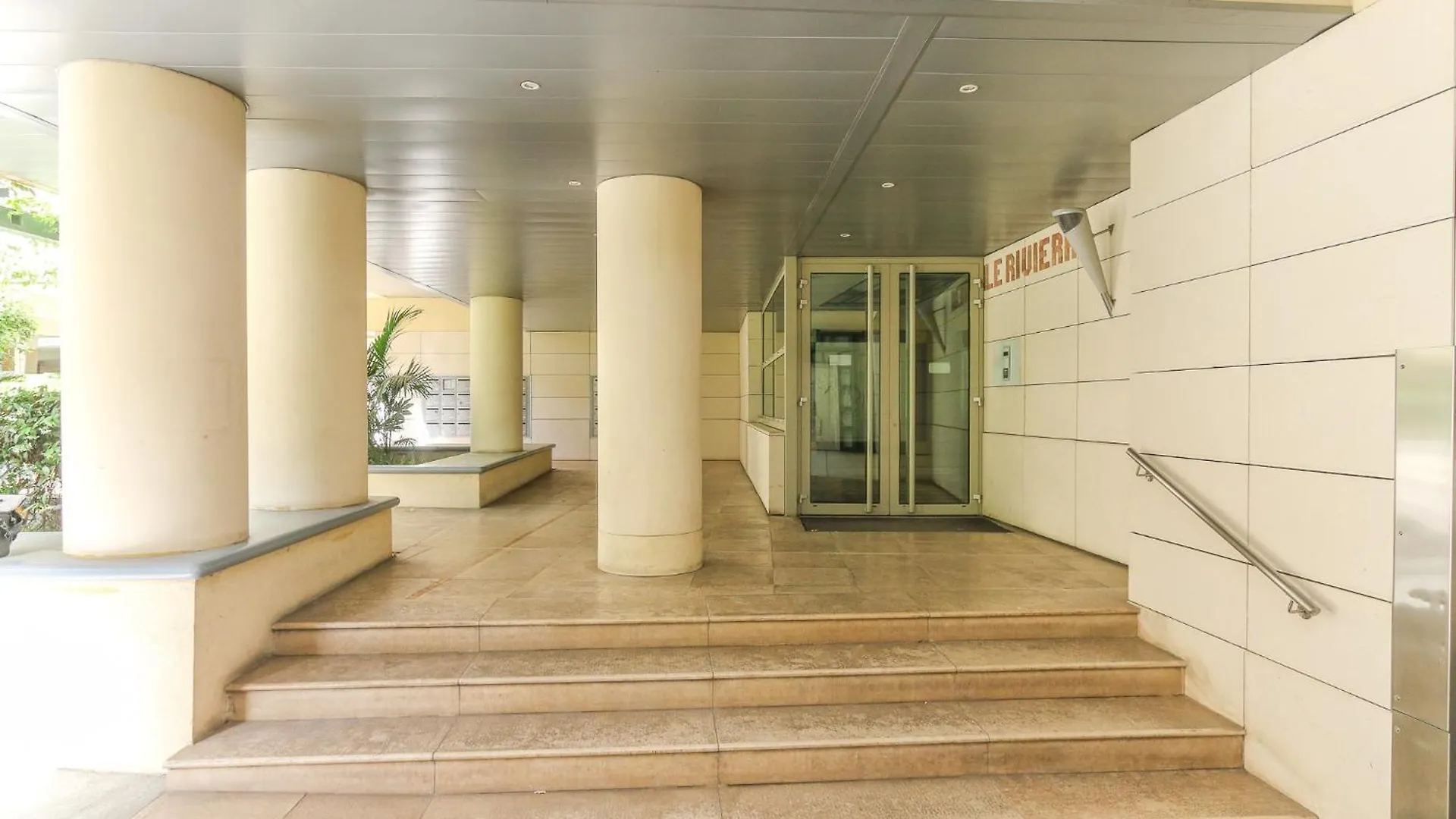 Apartment Studio In Les Residences Du Palais Nice